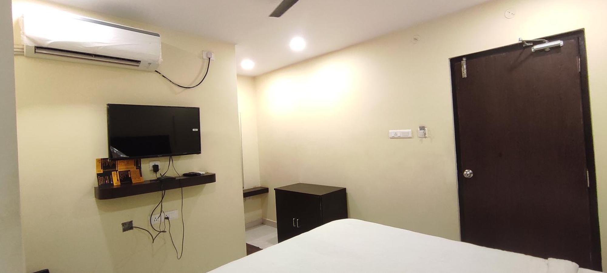 Arvind Stay Hotel, Rk Beach Vizag Visakhapatnam Exterior photo